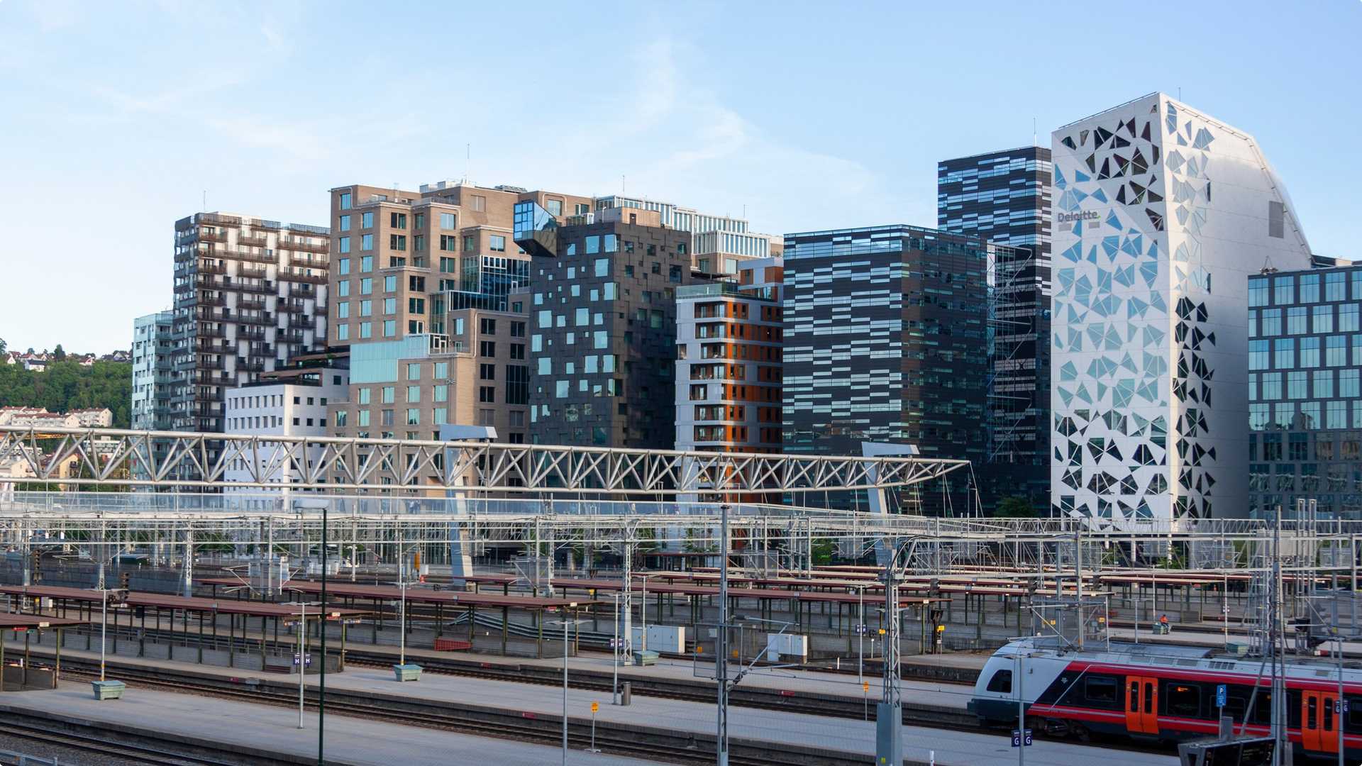 Oslo Central Station with the Barcode area in the background.
